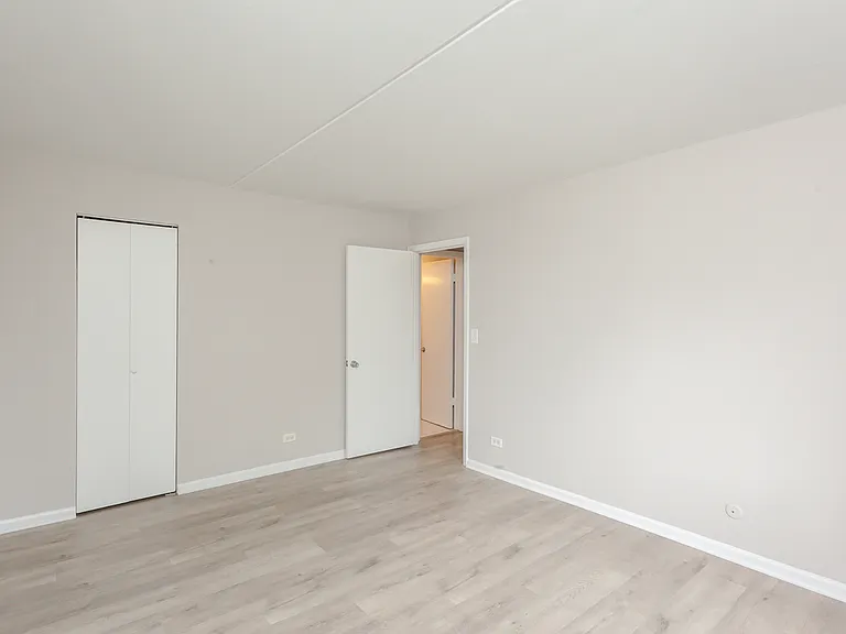 1460 Fairlane Dr #414 — Photo 9