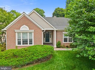 46547 Cedarhurst Dr, Sterling, VA