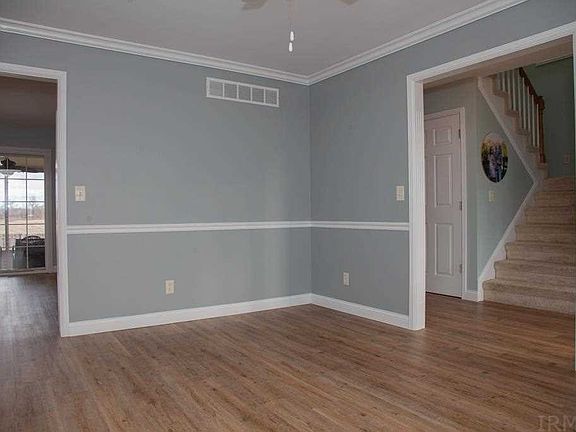 5th image of 4530 Langly Ct