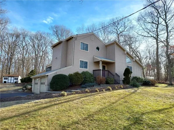 18 Uncas Drive, Hebron, CT 06231