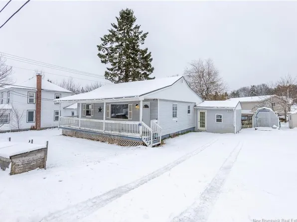 128 York St, Sackville, NB E4L 4S1