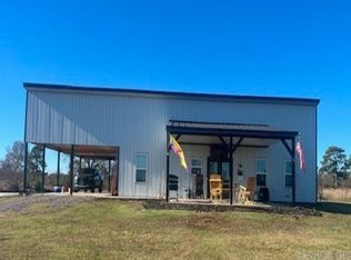 12 Lake View Rd, Nashville, AR 71852