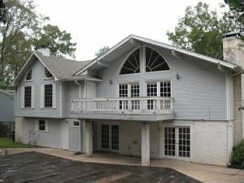 1st image of 741 Stonewall Jackson Dr