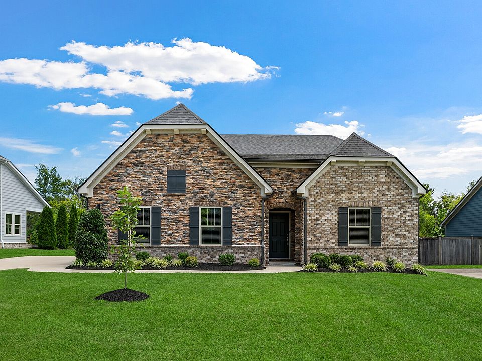 1st image of 173 Burberry Glen Blvd
