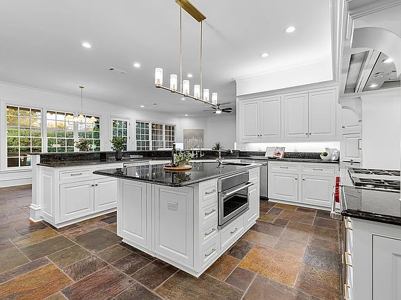 5th image of 5705 Morlaix Ct