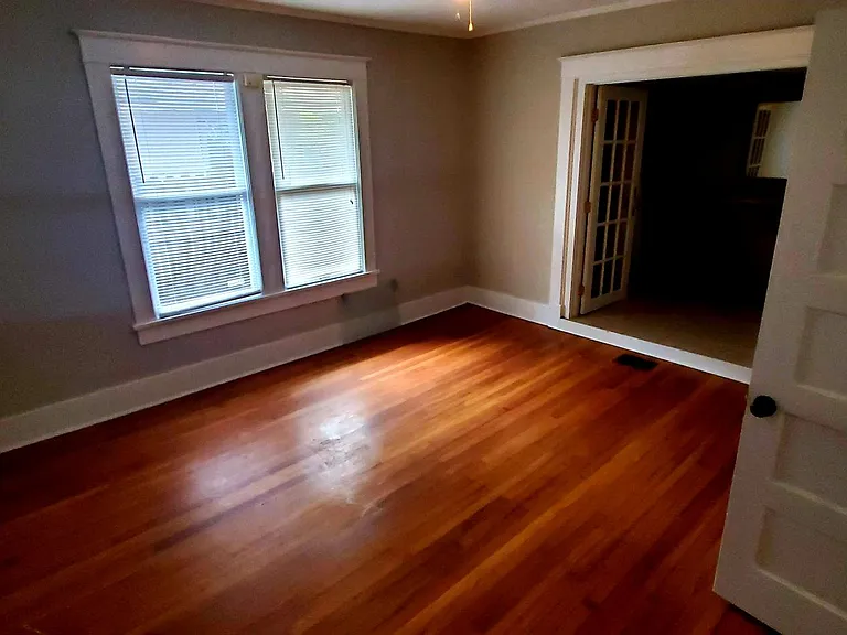 3666 Douglass Ave — Photo 4