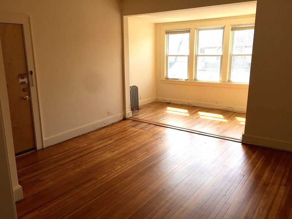 1st image of 31 Jefferson Ave