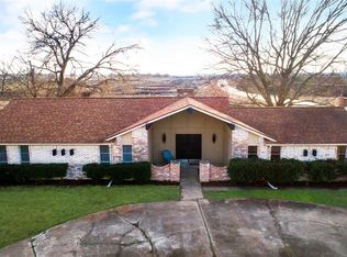 723 Bowie St, Forney, TX 75126