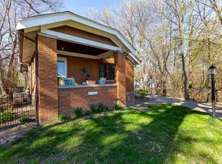 2727 18th Avenue Ct, Moline, IL 61265
