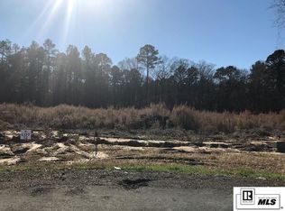 423 Pelican Grove Dr, Calhoun, LA 71225