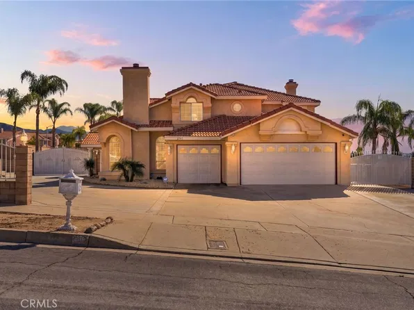 6917 Roddick Dr, Highland, CA 92346
