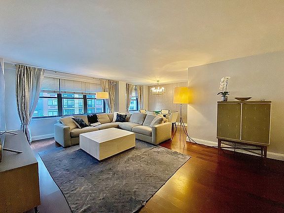 2nd image of 225 E 57th St APT 5F
