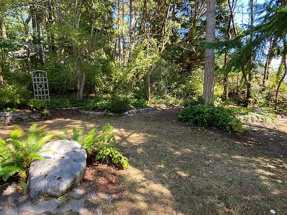 2nd image of 5291 Cape George Rd