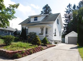 112 E Nelson St, Midland, MI 48640