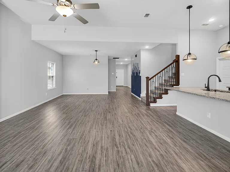 5913 Pensby Dr — Photo 10