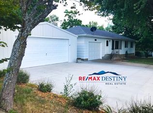 718 Western St, Onaga, KS 66521