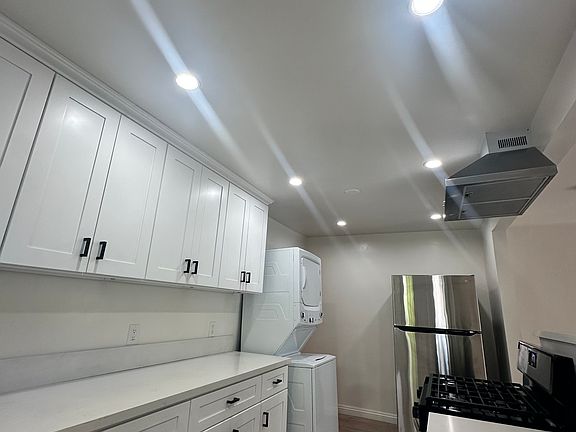 5th image of 818 Cedar St #1