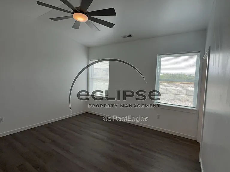 147 Buena Vista Dr — Photo 31
