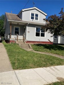 4386 W 48th St, Cleveland, OH, 44144