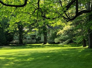 66 White Farm Rd, Saratoga Springs, NY 12866