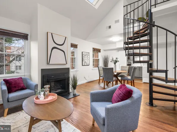 2246 Washington Ave APT 202, Silver Spring, MD 20910