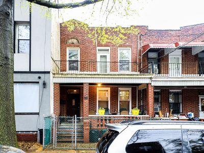 882 72nd St, Brooklyn, NY, 11228