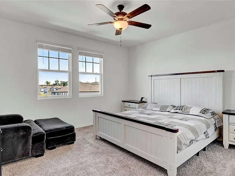 4704 Homestead Trl — Photo 22