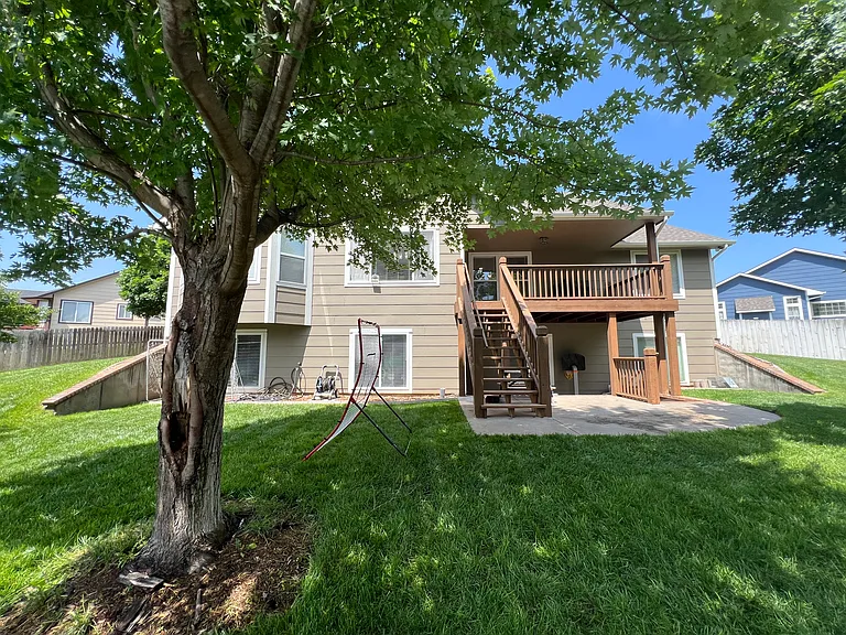 2213 E Myrtlewood Ct — Photo 70