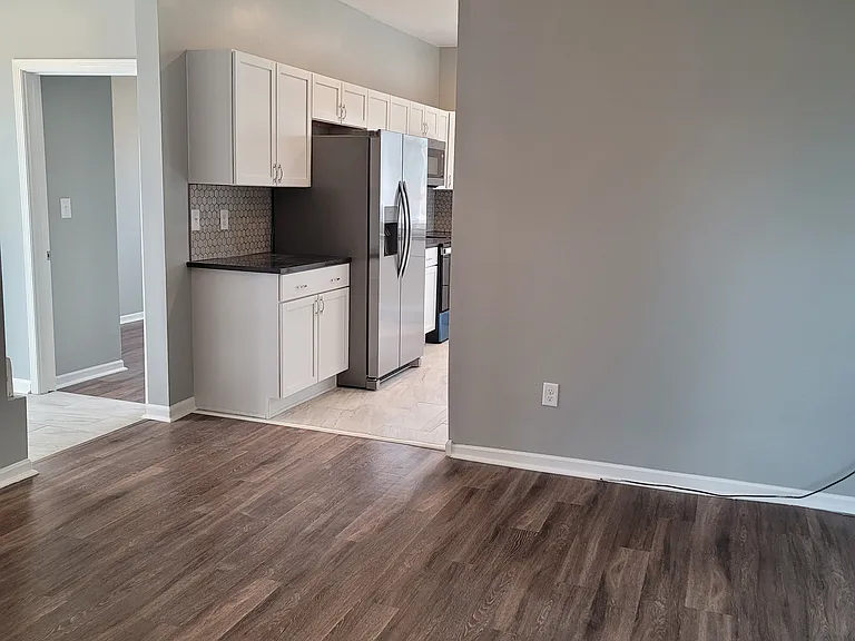 978 Aurora Ave #1 — Photo 4