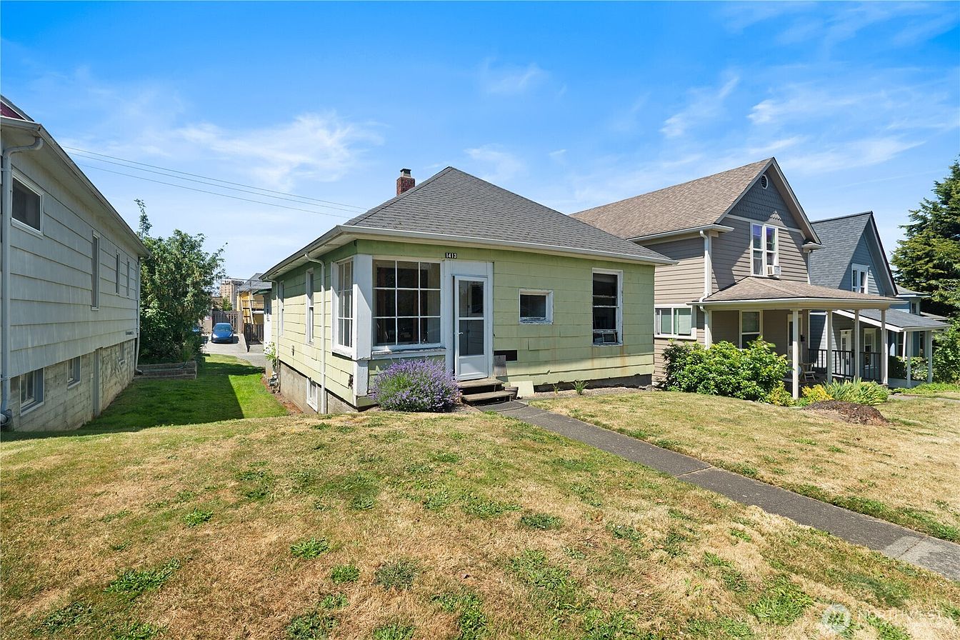 1st image of 1413 N Garden