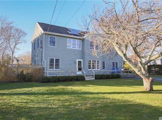 26 Norbury Rd, Hampton Bays, NY 11946