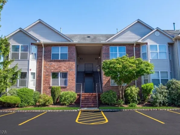 7 Sharon Dr, East Hanover Twp., NJ 07936