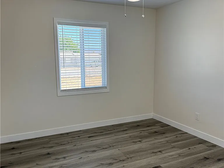9966 Locust Ave — Photo 23