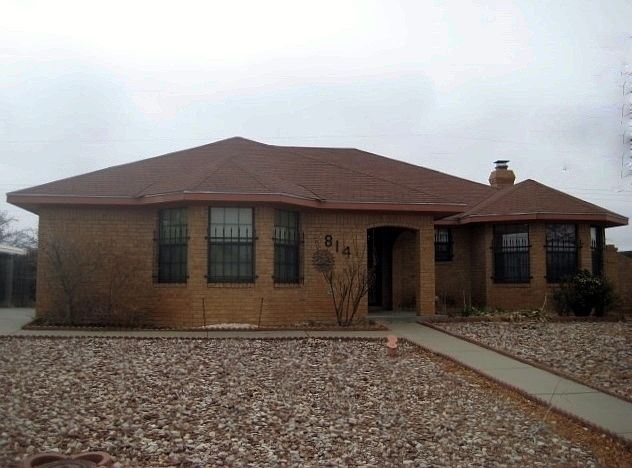 1st image of 814 Mesquite