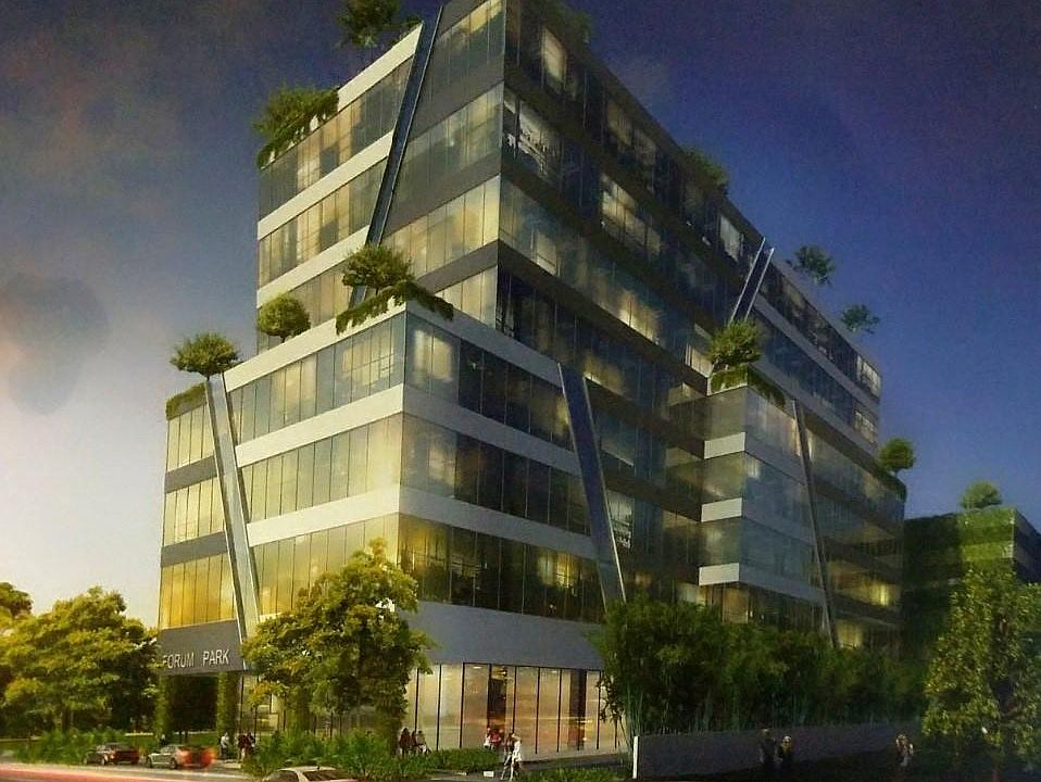 1st image of 18149 Biscayne Blvd