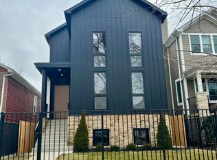 2439 W Carmen Ave, Chicago, IL 60625