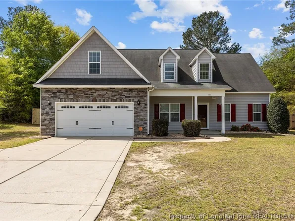 1832 Sand Hill Rd, Hope Mills, NC 28348