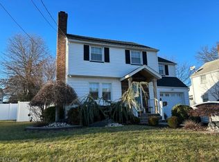 136 Birchwood Rd, Linden, NJ 07036