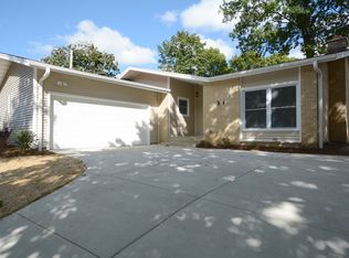 6012 N 122nd St, Milwaukee, WI 53225