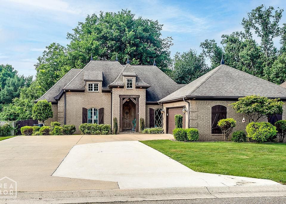 1st image of 5238 Providence Cir