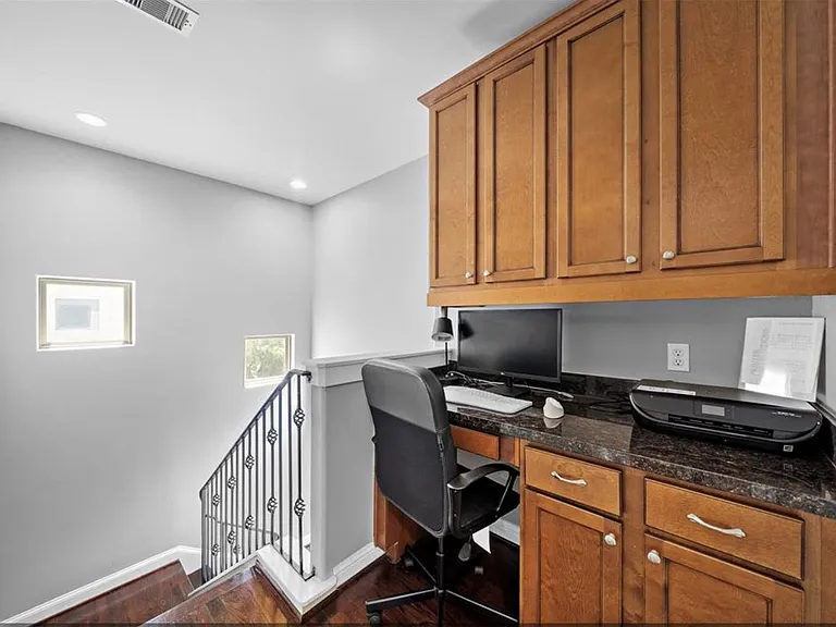 2512 Leeland St — Photo 33