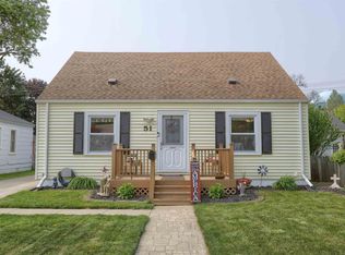 51 Leonore St, Mount Clemens, MI 48043