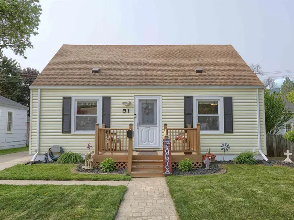 51 Leonore St, Mount Clemens, MI 48043