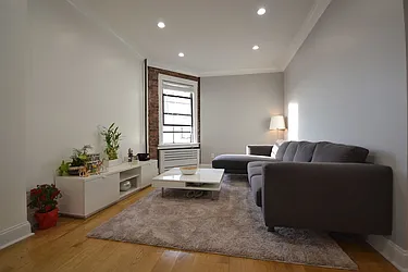 Rented by Silverstein Collection LLC 