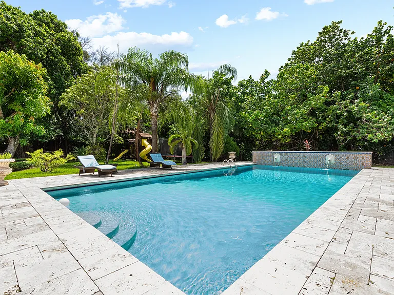 12300 Old Cutler Rd — Photo 54