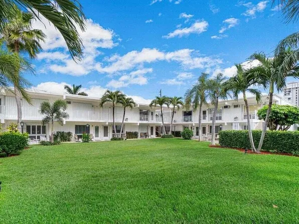 3215 SE 10th Street #209, Pompano Beach, FL 33062