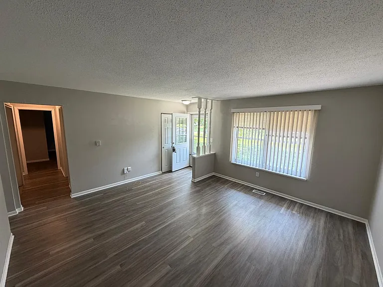 3781 Cherry Hill Ct — Photo 6