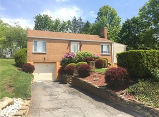 479 Macassar Dr, Pittsburgh, PA 15236
