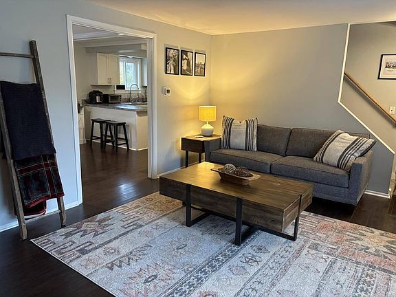 4th image of 449 Westfield Dr NW