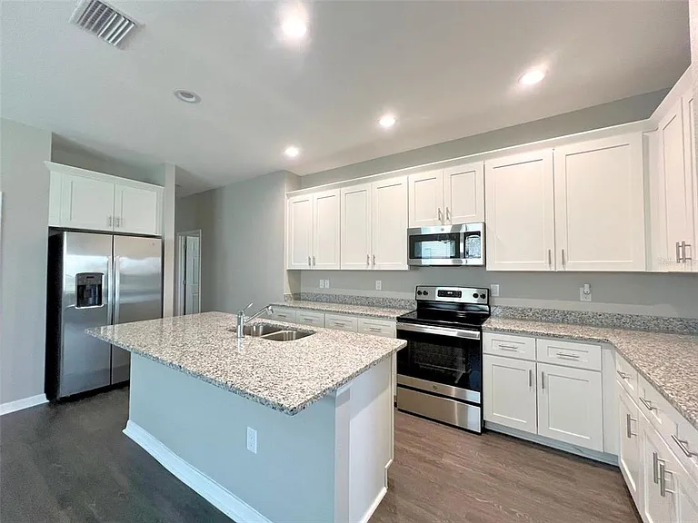3442 Cup Dr — Photo 10